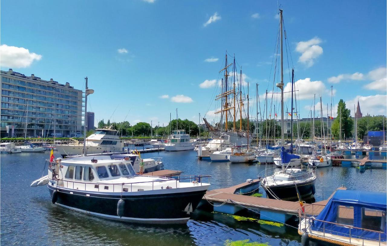 Awesome apartment in Oostende with Outdoor swimming pool, WiFi&1 Bedrooms Buitenkant foto